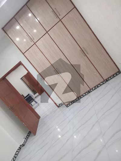 ایل ڈی اے ایوینیو ۔ بلاک جے ایل ڈی اے ایوینیو,لاہور میں 5 کمروں کا 6 مرلہ مکان 2.6 کروڑ میں برائے فروخت۔