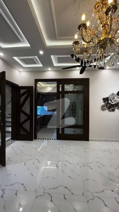 6 MARLA DOUBLE STOREY LUXCARY VILLAS (Eastern Homes )