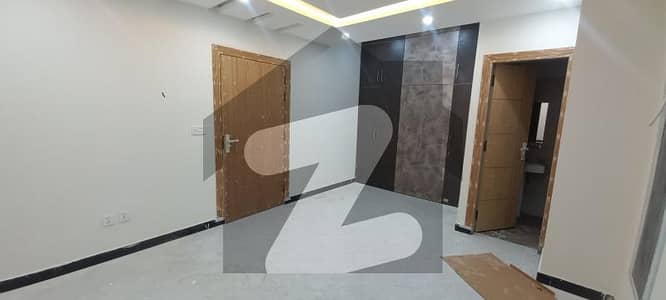 1 Bedroom Apartment Available For Sale