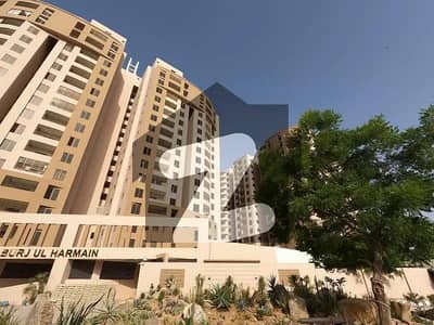 1500 Square Feet Flat For Grabs In University Road