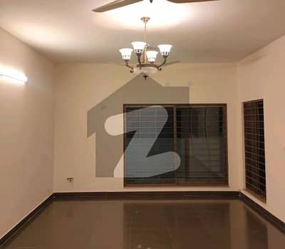 In Askari 11 1 Kanal House For sale