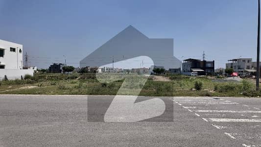 Facing Park Pair Plot With Huge Park In Block V Phase 8