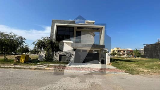 بحریہ ٹاؤن فیز 8 ۔ سیکٹر ایف - 1 بحریہ ٹاؤن فیز 8,بحریہ ٹاؤن راولپنڈی,راولپنڈی میں 5 کمروں کا 10 مرلہ مکان 4.5 کروڑ میں برائے فروخت۔ بحریہ ٹاؤن فیز 8 ۔ سیکٹر ایف - 1 بحریہ ٹاؤن فیز 8,بحریہ ٹاؤن راولپنڈی,راولپنڈی میں 5 کمروں کا 10 مرلہ مکان 4.5 کروڑ میں برائے فروخت۔