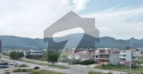 FOR SALE 500 Sqyrd Residential Plot with Margalla Facing CDA Transfer D_12/2