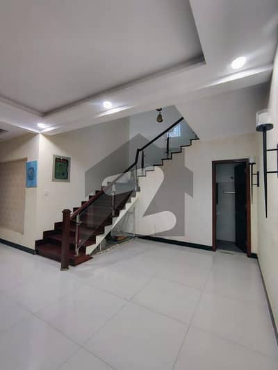 ڈی ایچ اے فیز 5 ڈیفنس (ڈی ایچ اے),لاہور میں 5 کمروں کا 1 کنال مکان 2.8 لاکھ میں کرایہ پر دستیاب ہے۔