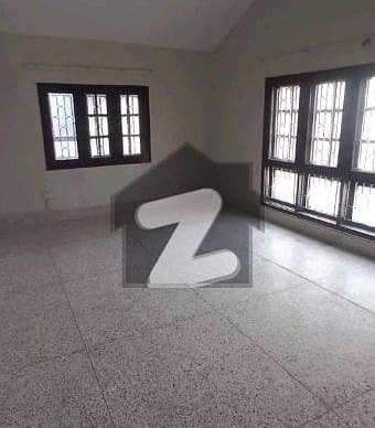 فیڈرل بی ایریا ۔ بلاک 4 فیڈرل بی ایریا,کراچی میں 1 کنال مکان 9.5 کروڑ میں برائے فروخت۔