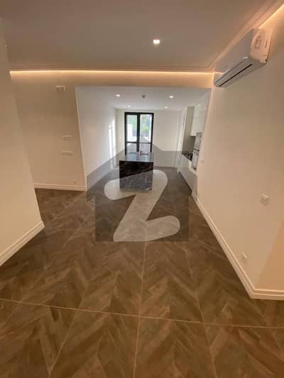 ظہور الہی روڈ گلبرگ,لاہور میں 2 کمروں کا 9 مرلہ فلیٹ 6.75 کروڑ میں برائے فروخت۔