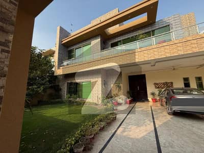 1 Kanal House For Sale