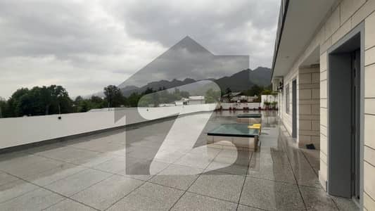 ای ۔ 7 اسلام آباد میں 11 کمروں کا 1 کنال مکان 30.5 لاکھ میں کرایہ پر دستیاب ہے۔