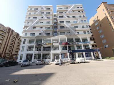 بحریہ بزنس ڈسٹرکٹ بحریہ ٹاؤن فیز 8,بحریہ ٹاؤن راولپنڈی,راولپنڈی میں 2 کمروں کا 5 مرلہ فلیٹ 1.4 کروڑ میں برائے فروخت۔