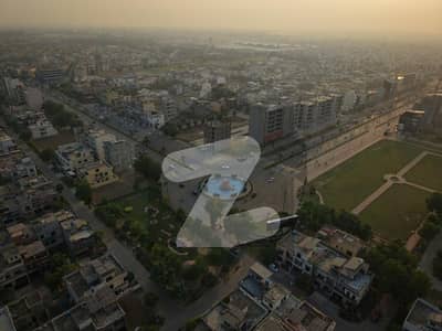 Prime Location 5 Marla Plot for Sale in Platinum Block, Park View City Lahore