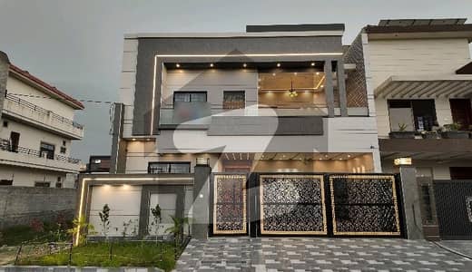 بسم اللہ ہاؤسنگ سکیم جی ٹی روڈ,لاہور میں 5 کمروں کا 10 مرلہ مکان 4.5 کروڑ میں برائے فروخت۔