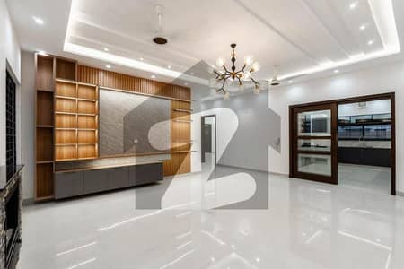 1 Kanal Full House For Rent In DHA Phase 8 Ex Air Avenue - Near Park And Commercial Area