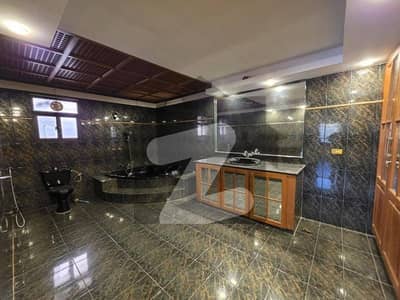 Prime Location DHA Phase 7 House For rent Sized 1000 Square Yards