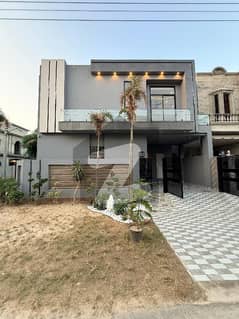 5 Marla Brand New Super Luxury Ultra Modern Designer Corner House For Sale In DHA Rahbar