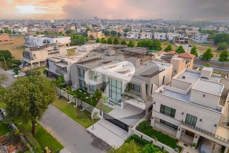 ڈیفینس رایا ڈی ایچ اے ڈیفینس,لاہور میں 6 کمروں کا 2 کنال مکان 48.0 کروڑ میں برائے فروخت۔