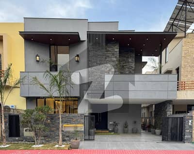 Luxury 10 Marla Designer House for Sale | Overseas Block Luxury 10 Marla Designer House for Sale | Overseas Block