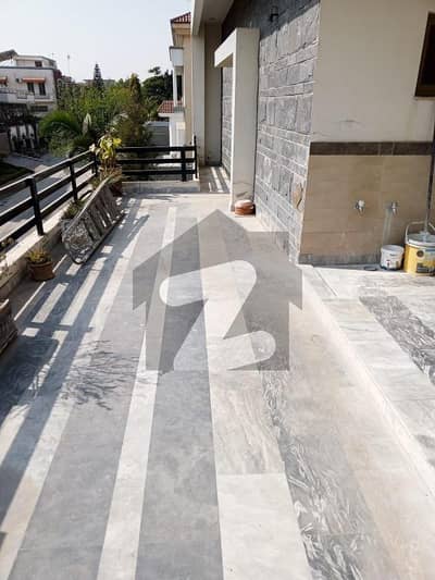 ڈی ایچ اے ڈیفینس فیز 2 ڈی ایچ اے ڈیفینس,اسلام آباد میں 3 کمروں کا 1 کنال بالائی پورشن 1.3 لاکھ میں کرایہ پر دستیاب ہے۔