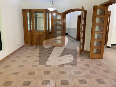 F8 500 Square Yead 5 Bedrooms Attach Washroom Drawing Dining TV Lounge Kitchen Sarvent Room Huge Car Parking