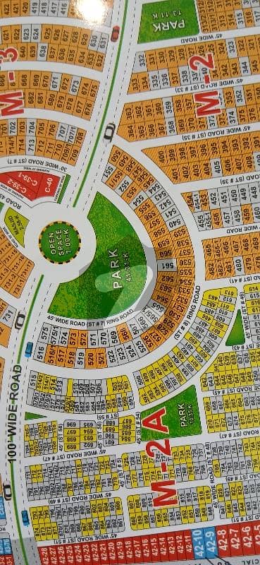 20 Marla Polt for Sale near the park