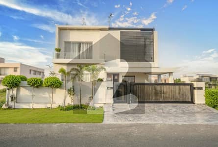 Full Furnished 01 Kanal Modern Design House Near Mosque Park & Commercial Market