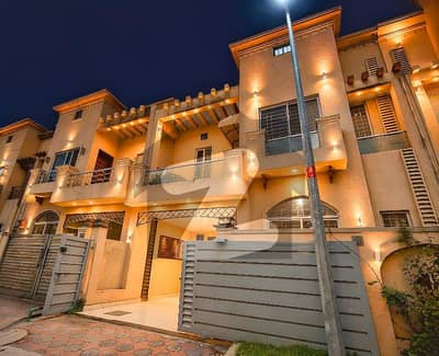 بحریہ ٹاؤن فیز 8 بحریہ ٹاؤن راولپنڈی,راولپنڈی میں 3 کمروں کا 5 مرلہ مکان 1.8 کروڑ میں برائے فروخت۔