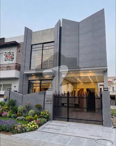 DHA RAHBAR SEC. 2 LIKE NEW HOUSE FOR SALE MARLA. 05