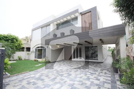 ڈی ایچ اے فیز 5 ڈیفنس (ڈی ایچ اے),لاہور میں 5 کمروں کا 1 کنال مکان 7.55 کروڑ میں برائے فروخت۔