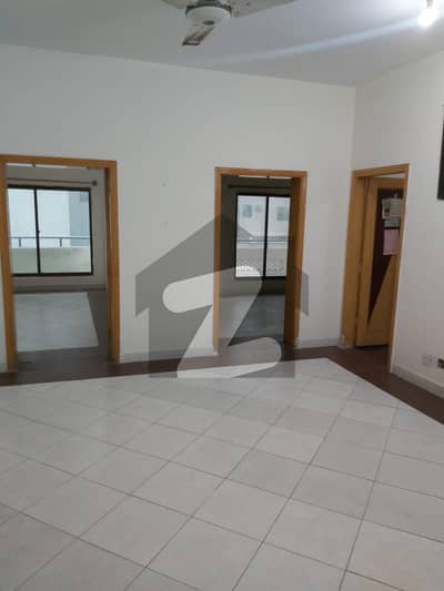 7 Marla Flat For Rent In Deans Complex