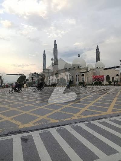 5 Marla Old Size 27x50 Solid Plot in L Block Gas Sector