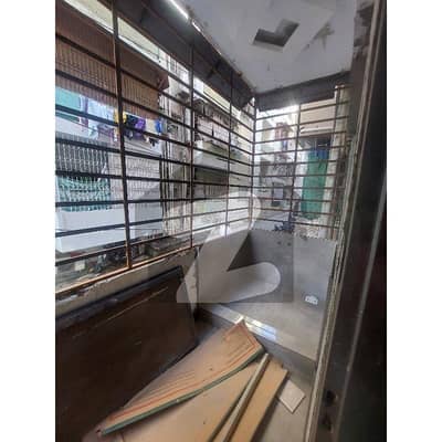 گلشنِ اقبال - بلاک 14 گلشنِ اقبال,گلشنِ اقبال ٹاؤن,کراچی میں 2 کمروں کا 4 مرلہ فلیٹ 1.6 کروڑ میں برائے فروخت۔