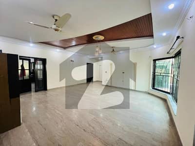 20 MARLA HOUSE FOR RENT IN DHA PHASE 2 DOUBLE UNITE