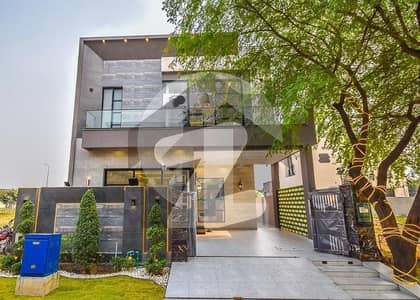 بحریہ ٹاؤن فیز 8 بحریہ ٹاؤن راولپنڈی,راولپنڈی میں 5 کمروں کا 10 مرلہ مکان 1.3 لاکھ میں کرایہ پر دستیاب ہے۔