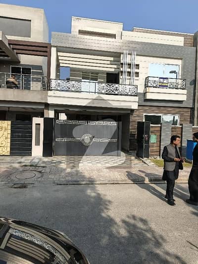 Eastern Block Ph1 Furnished House For Sale