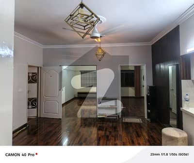 بخاری کمرشل ایریا ڈی ایچ اے فیز 6,ڈی ایچ اے ڈیفینس,کراچی میں 2 کمروں کا 4 مرلہ فلیٹ 2.25 کروڑ میں برائے فروخت۔