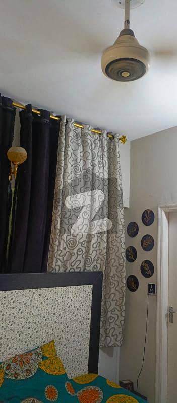 نارتھ ناظم آباد ۔ بلاک ایل نارتھ ناظم آباد,کراچی میں 2 کمروں کا 5 مرلہ فلیٹ 60.0 ہزار میں کرایہ پر دستیاب ہے۔