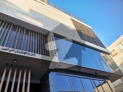 بخاری کمرشل ایریا ڈی ایچ اے فیز 6,ڈی ایچ اے ڈیفینس,کراچی میں 10 مرلہ Studio دفتر 4.0 لاکھ میں کرایہ پر دستیاب ہے۔