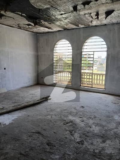 One kanal Gray House for sale in Muhafiz town lahore