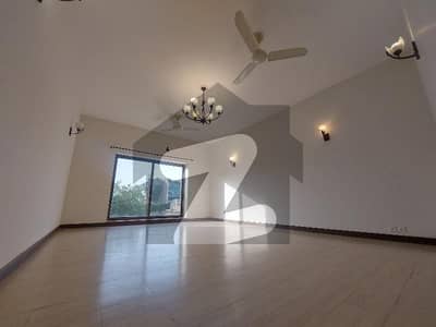 ORIGINAL PICTURES 23 MARLA SEPARATE GATE SEPARATE ENTRANCE PORTION WITH DRAWING ROOM