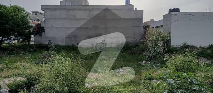 10 Marla Plot for Sale Hot Location in LDA Avenue 1 | Best Investment Opportunity