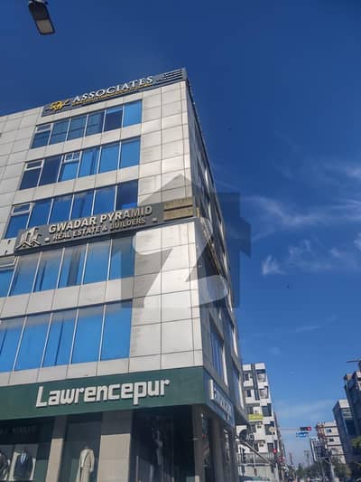 بخاری کمرشل ایریا ڈی ایچ اے فیز 6,ڈی ایچ اے ڈیفینس,کراچی میں 6 مرلہ Studio دفتر 1.75 لاکھ میں کرایہ پر دستیاب ہے۔