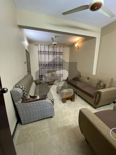 Well maintained One unit style house for sale jn prime location of Gulistan-e-Jauhar