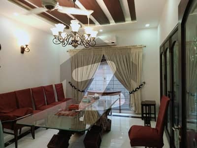 لیک سٹی میڈوز فیز 1 - بلاک اے لیک سٹی میڈوز فیز 1,لیک سٹی میڈوز,لاہور میں 6 کمروں کا 1 کنال مکان 6.0 کروڑ میں برائے فروخت۔