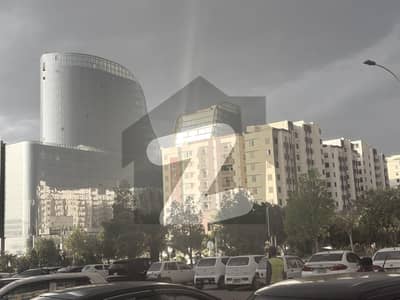 Gulberg green block C lake facing 4 kanal farm house for sale