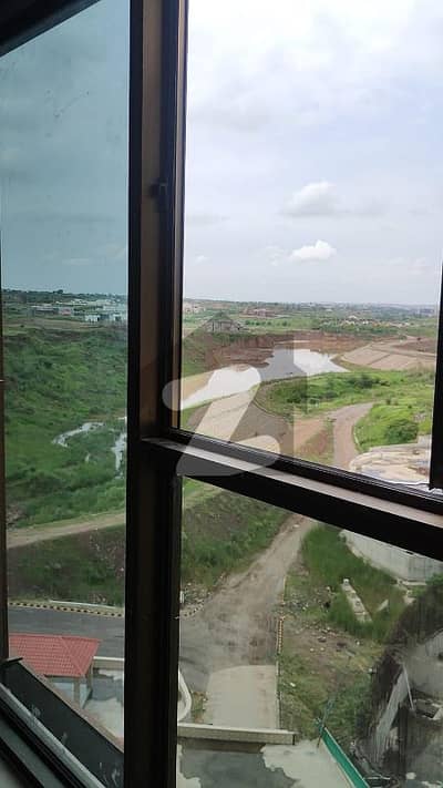 قراقرم گرینز گلبرگ گرینز,گلبرگ,اسلام آباد میں 3 کمروں کا 15 مرلہ فلیٹ 7.4 کروڑ میں برائے فروخت۔