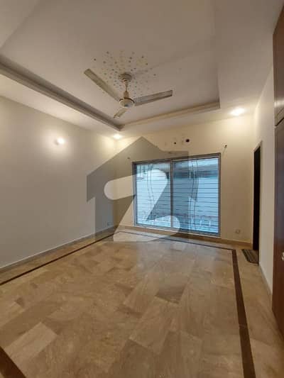 3.5 Marla House with gas For sale