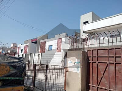 800 Square Yards Spacious House Available In Gulistan-e-Jauhar - Block 11 For rent