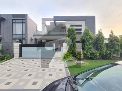 ONE KANAL BEAUTIFULL HOUSE AVALIABLE FOR RENT IN DHA DEFANCE PHASE 7