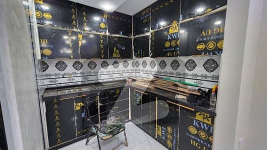 950 Square Feet Flat In Tauheed Commercial Area