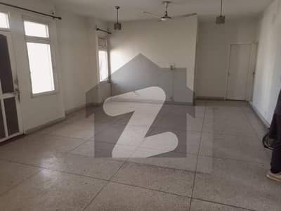 Flat For Rent 2nd Floor